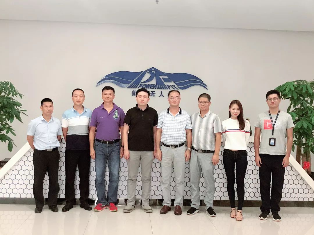 特大喜讯｜云顶与清远职业技术学校顺利达成校企战略合作