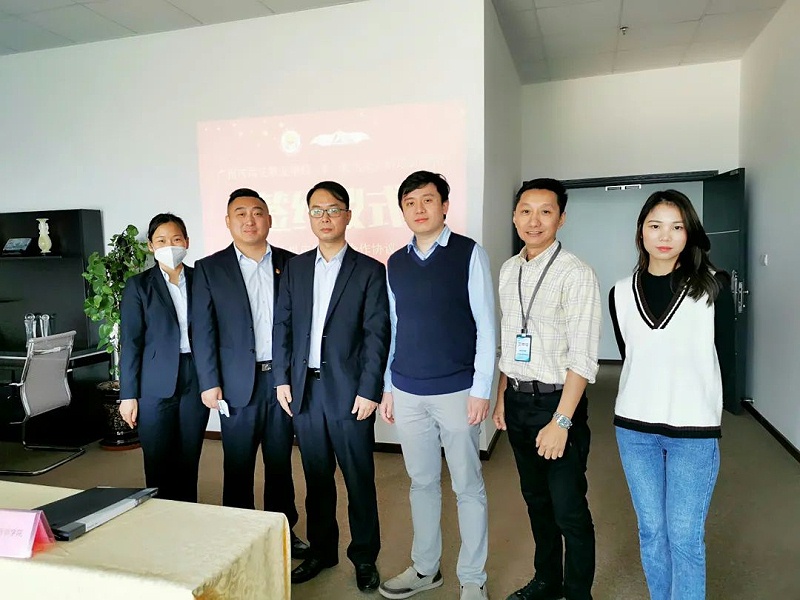 校企合作，成交融合